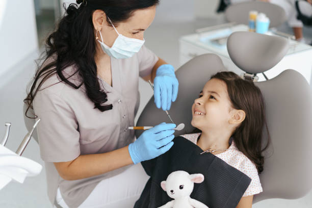 Best Emergency Root Canal Therapy in Fuller Heights, FL
